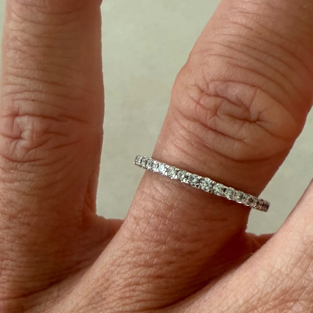 Platinum diamond wedding band